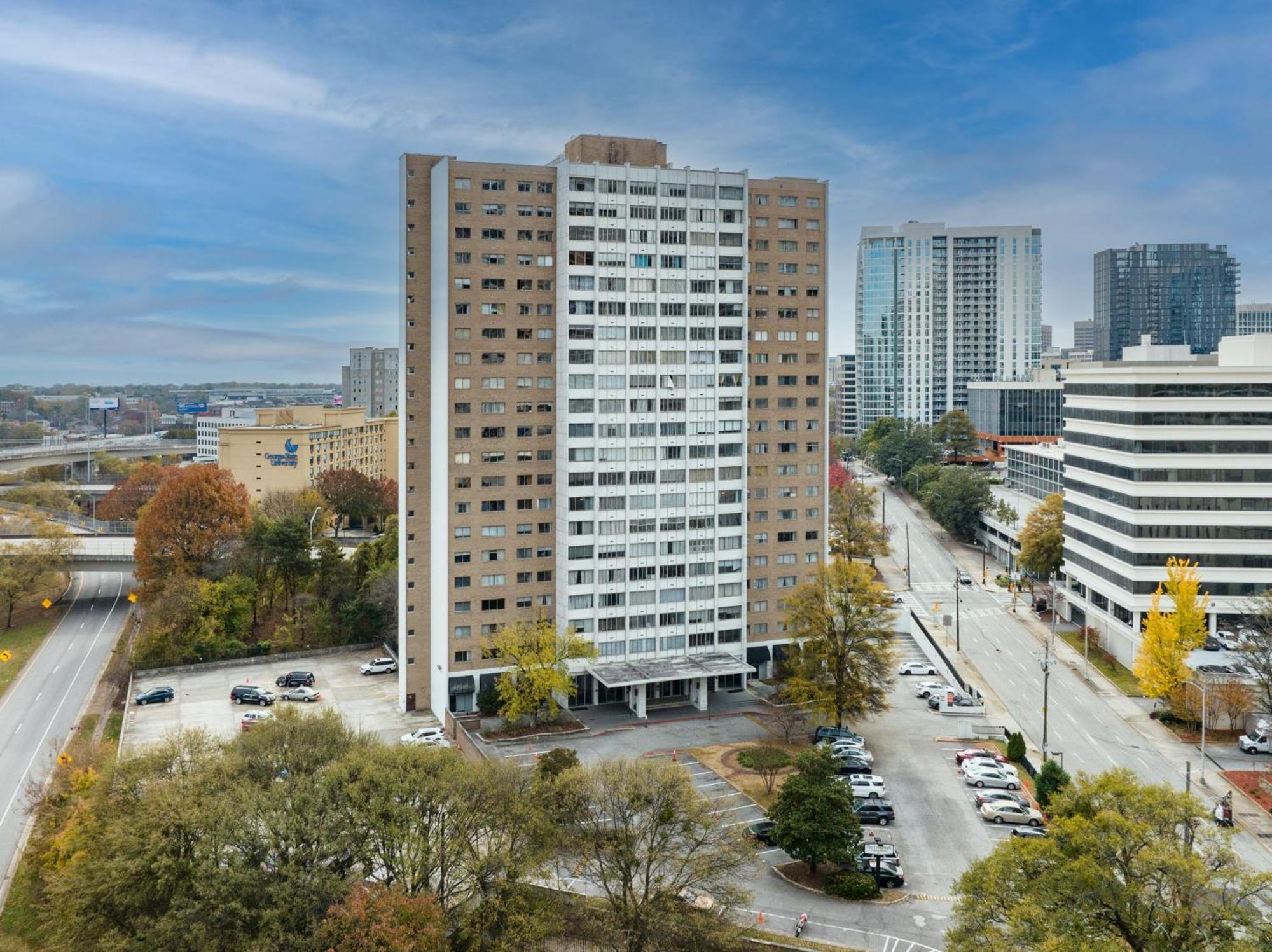 21Floor-Renovated 2Br,1Bath King And Queen Bed And Parking Atlanta Eksteriør billede
